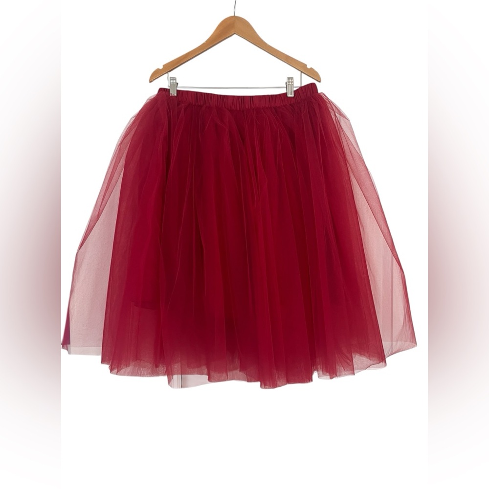 NWT Dark Red Tulle Skirt - Size 4XL